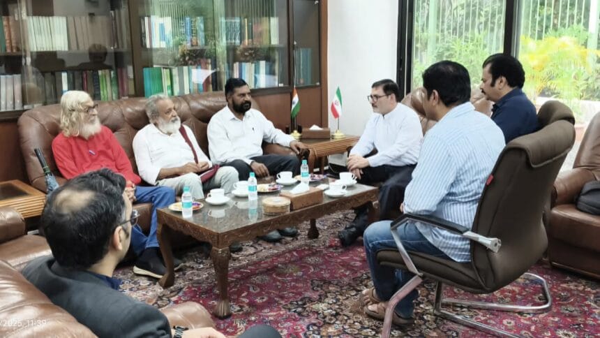 World news | इराणवर अमेरिकी हल्ल्याचा भारतीय कम्युनिस्ट पक्षाकडून निषेध; शिष्टमंडळाची इराण दूतावासाला भेट 1 FB IMG 1750952686502