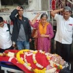 Rip news | कॉम्रेड सुभाष थोरात यांना अखेरचा निरोप; लढवय्या कार्यकर्त्याला लाल सलाम 2 FB IMG 1750998719994 1