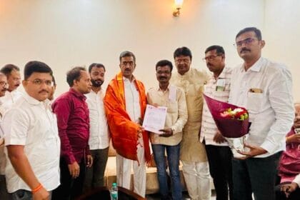 Politics | डॉ. दिलीप पवार यांची शिवसेना डॉक्टर सेल आयुष होमिओपॅथिक विंग उत्तर महाराष्ट्र प्रदेशप्रमुखपदी नियुक्ती 4 Politics