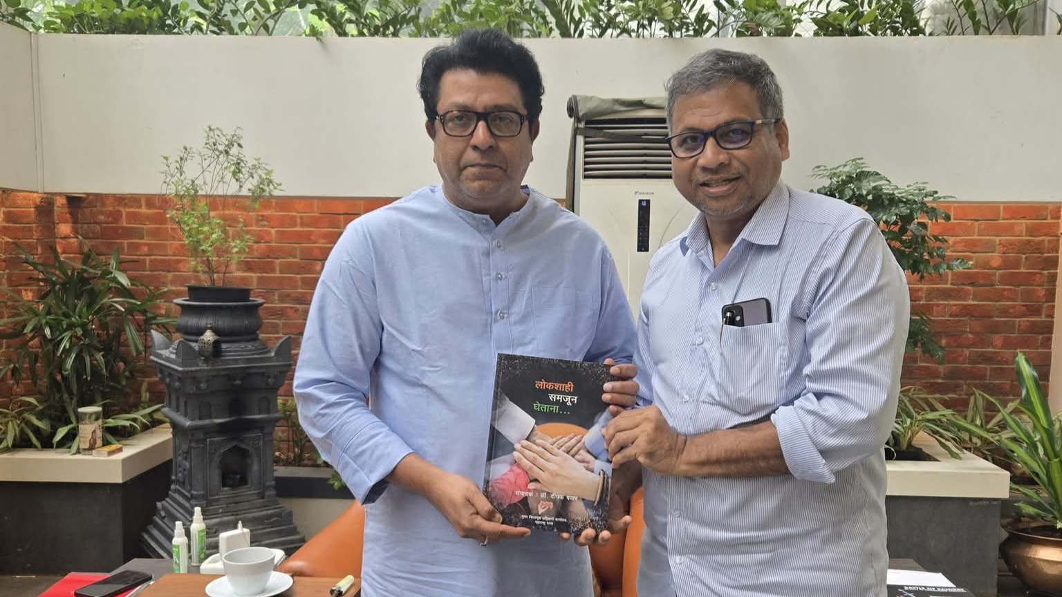 Cultural Politics | ठाकरे यांची शालेय शिक्षण कृती समितीच्या प्रतिनिधींशी महत्वपूर्ण चर्चा; मराठी शाळांच्या सक्षमीकरणाचा मुद्दा ऐरणीवर 2 Cultural Politics