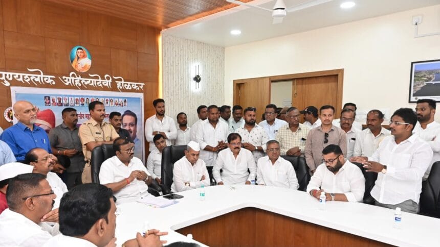 Politics | समता परिषद जिल्हा आढावा बैठक संपन्न; समता, सामाजिक न्याय आणि संघटन बळकटीकरणासाठी ठरविली दिशा 1 FB IMG 1752316503692