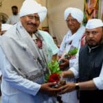 Religion | वारकरी संतांनी समतेच्या मूल्यांवर आधारित लोकशाहीची बीजे रोवली- माजी खासदार आनंदराव अडसूळ; ह.भ.प. सोन्नर महाराजांच्या 100 संविधान कीर्तन संकल्प मालिकेतील दुसरे कीर्तन  4 IMG 20250712 WA0018