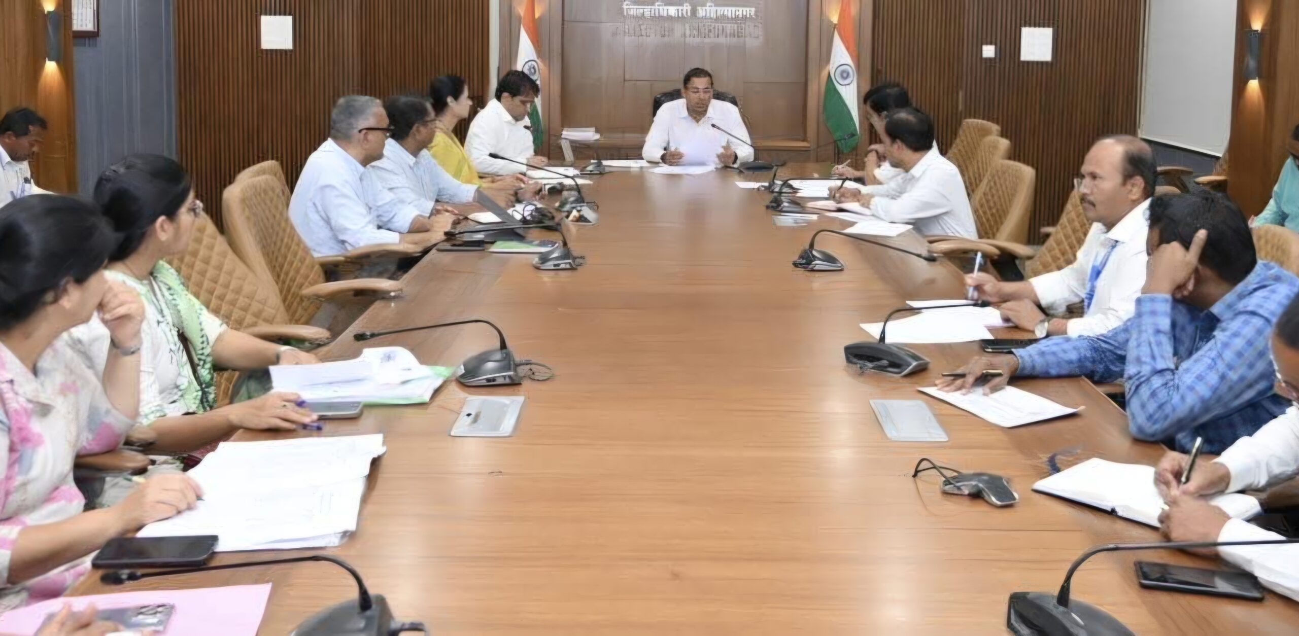 Social | लिंग गुणोत्तर सुधारण्यासाठी ‘पीसीपीएनडीटी’ची कडक अंमलबजावणी करा- डॉ. आशिया; तडजोड न करता कठोर कारवाई करण्याचे स्पष्ट निर्देश 2 Social