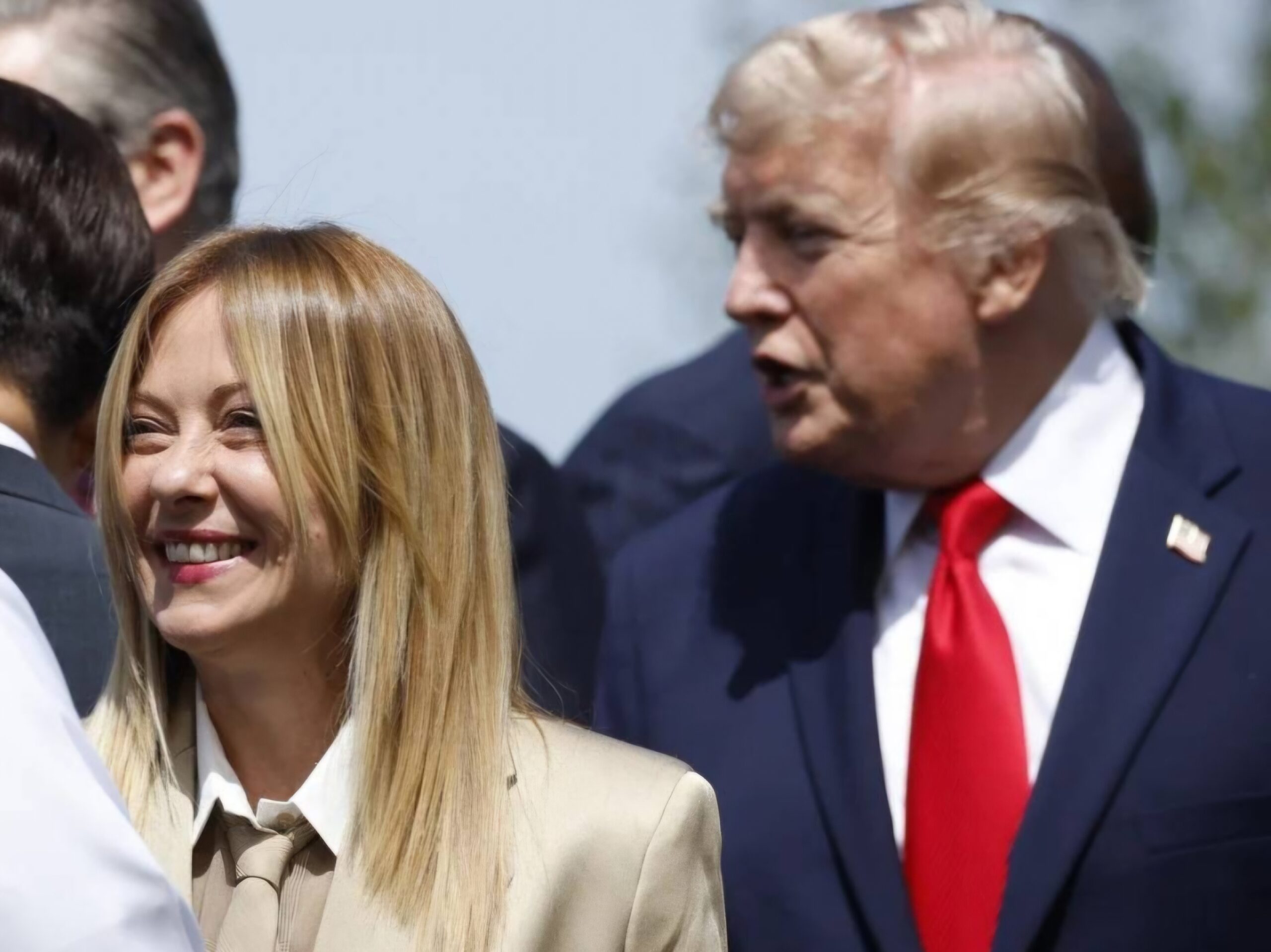 Donald Trump यांच्या वादग्रस्त वक्तव्यावर प्रतिक्रिया देणाऱ्या इटलीच्या पंतप्रधान Giorgia Meloni यांचे छायाचित्र